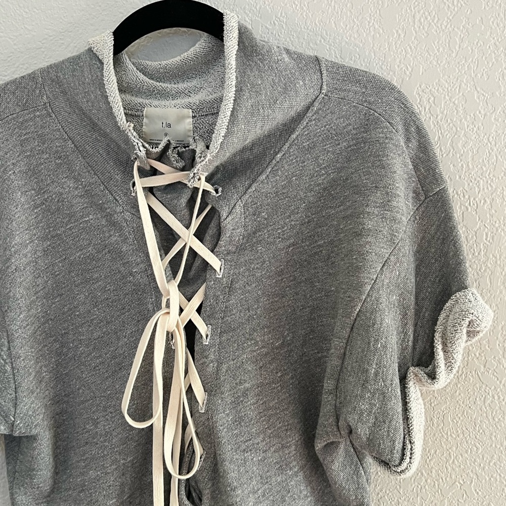 Anthropologie TLA Lace Front Short Sleeves Sweatshirt - Picture 3 of 5